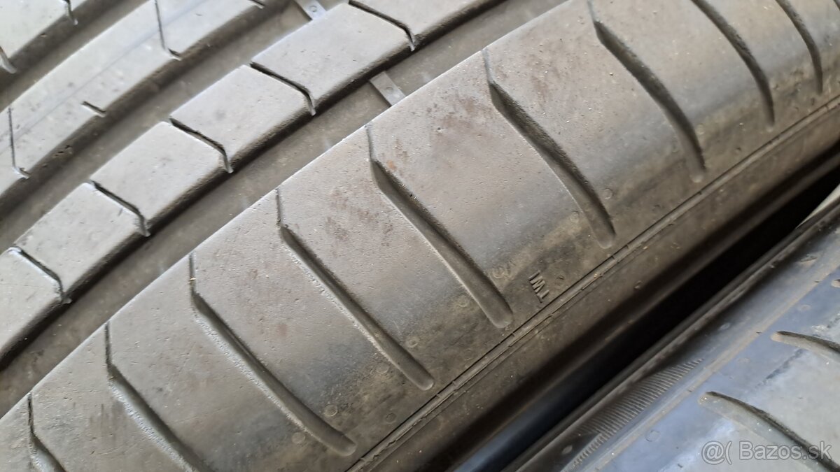 Predám 2ks jazdené letné 245/40r19-98Y Pirelli - 2