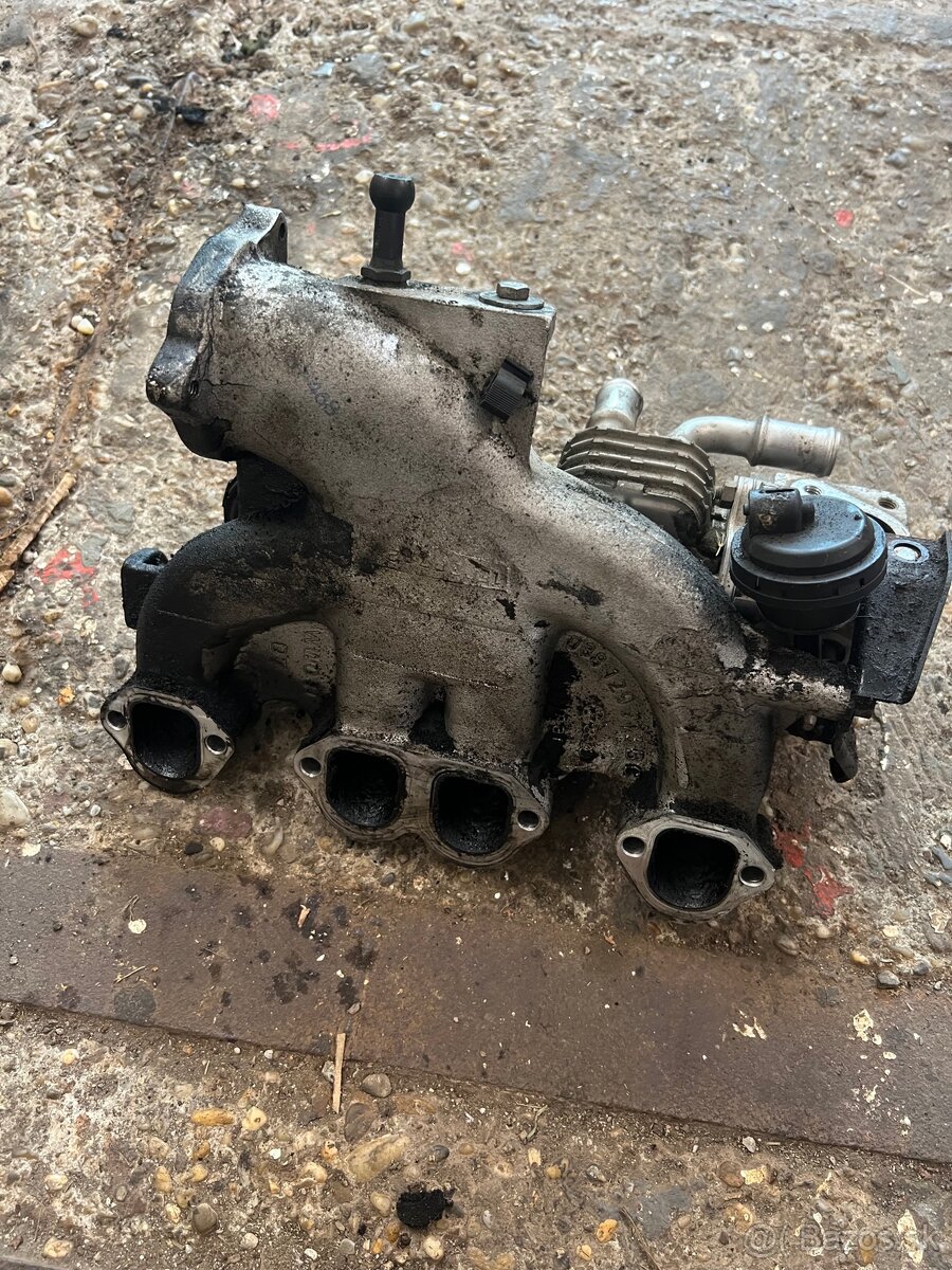 Chladič EGR 1.9TDI 038131513AD - 2