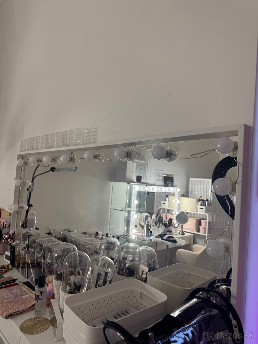 Zrkadlo s osvetlenim - 2