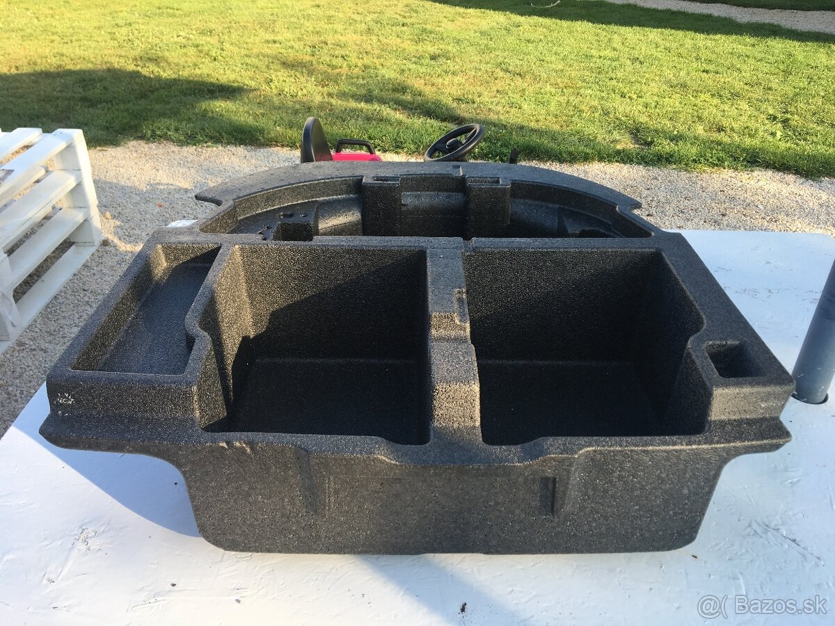 Výplň rezervy škoda superb3 - 2