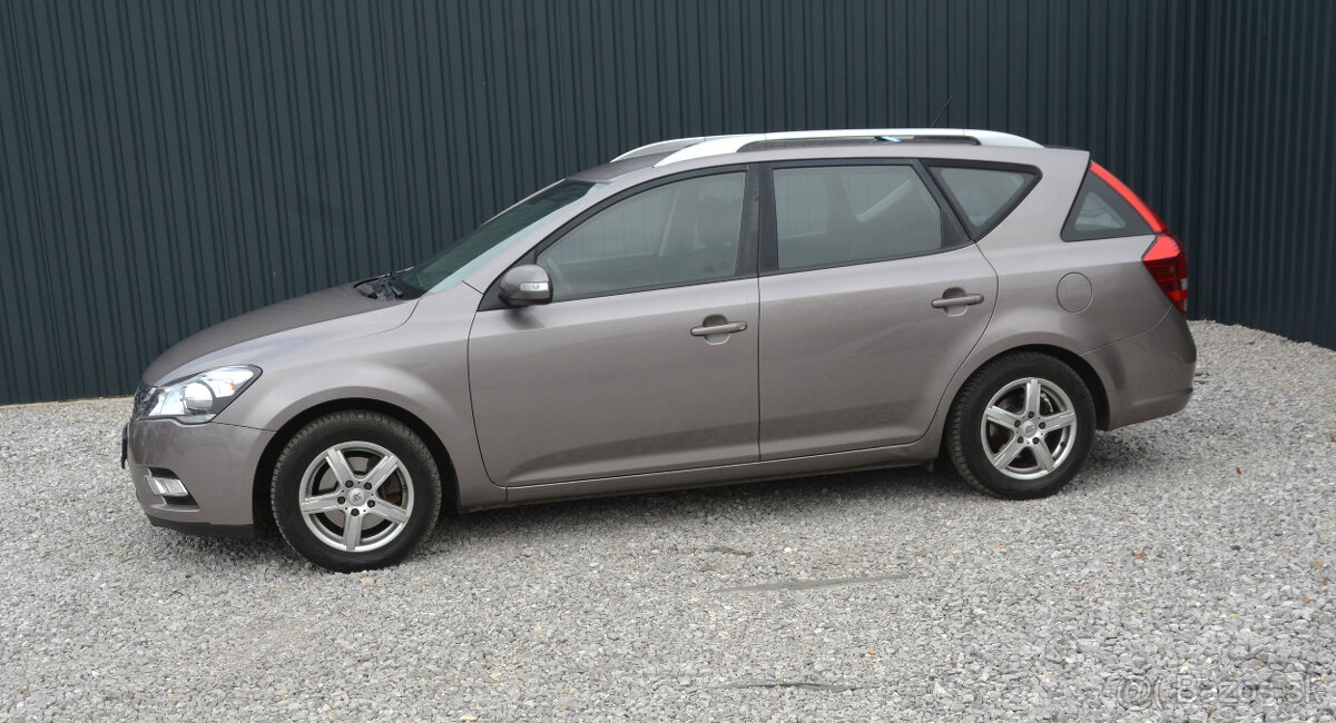 KIA Cee’d Sporty Wagon 1.6 CRDI, SR voz - 2