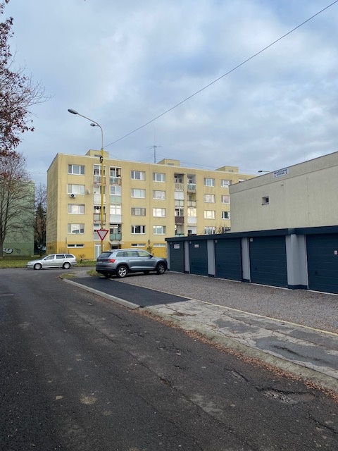 Dám do prenájmu garáž v Prievidzi - 2