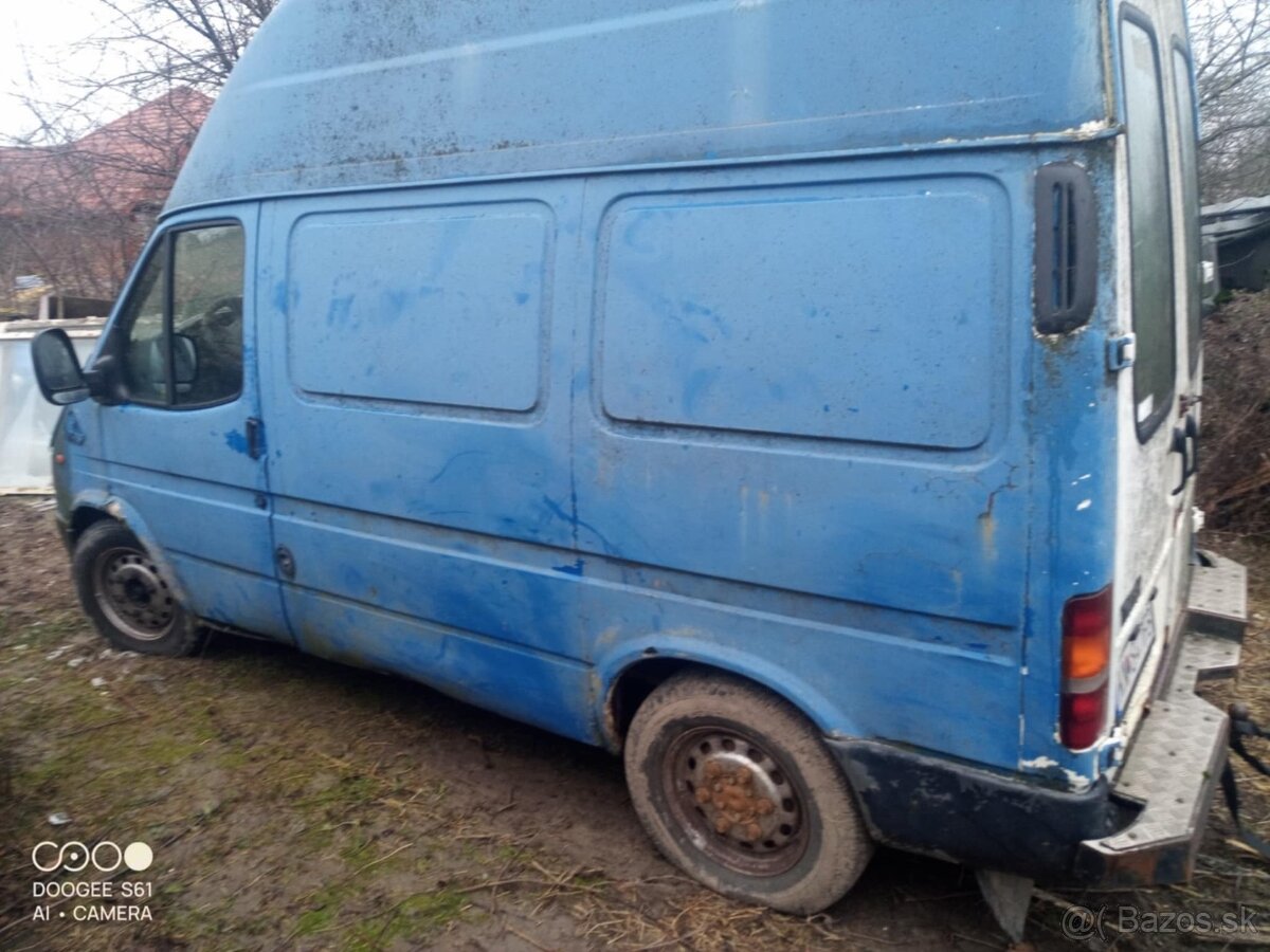 Ford tranzit 2.5tdi - 2
