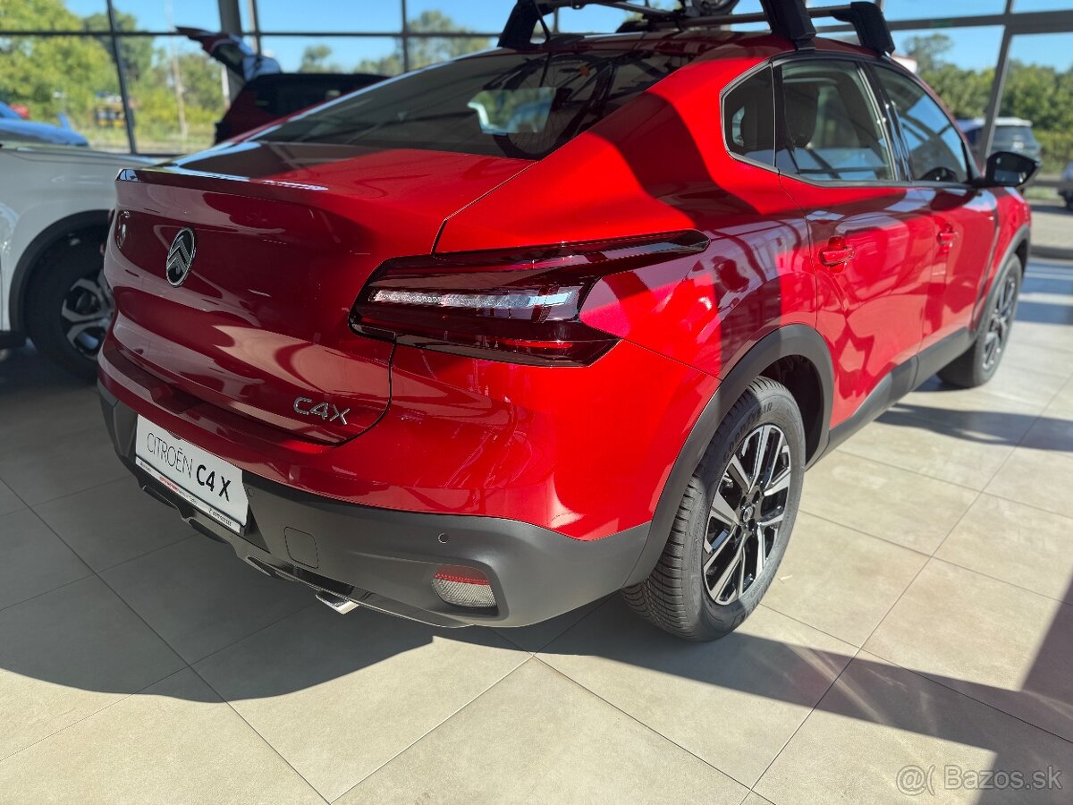 Citroën C4 X PLUS PureTech 130 S S EAT8 - 2