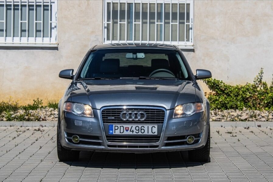 AUDI A4 2.0 TDI QUATTRO - 2
