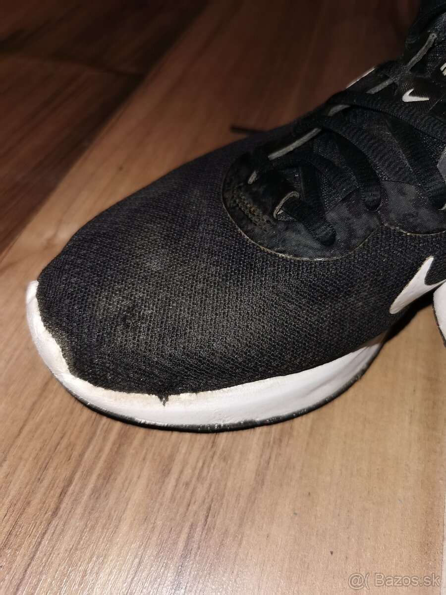 Tenisky zn. Nike veľ. 39,5 - 2