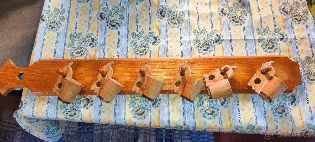 Ponúkam na predaj drevené ozdoby. - 2