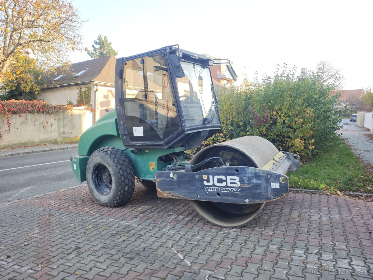 Vibracny valec JCB VM75 rv2011 2540m.h Bomag Hamm Dynapac - 2