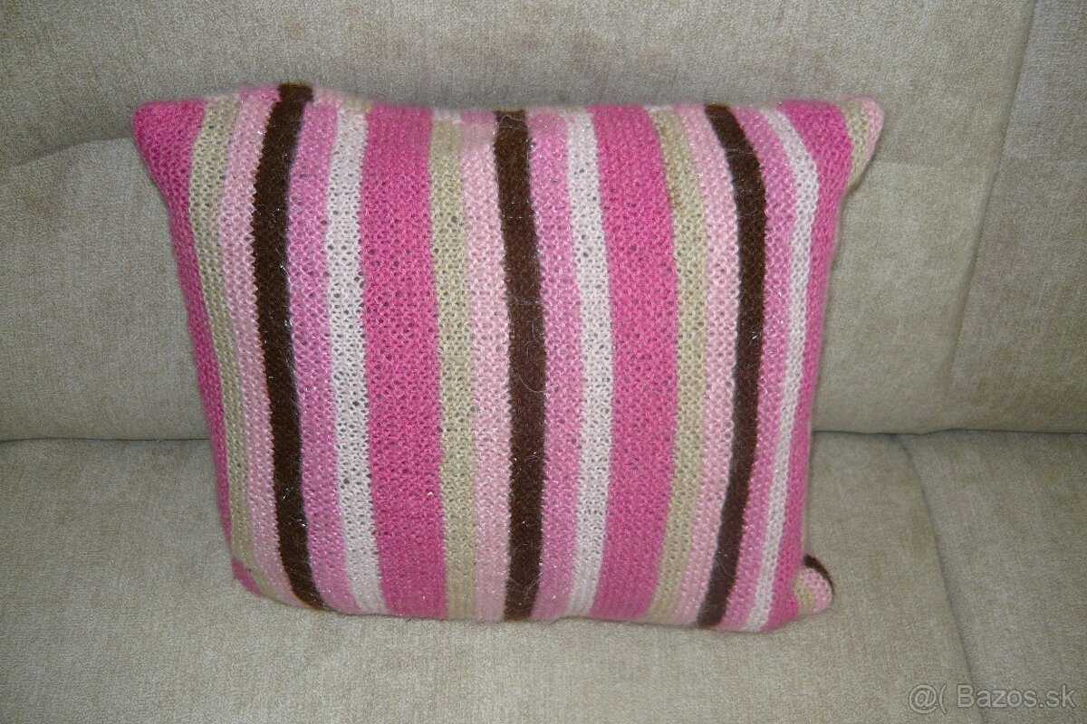 Dekoratívne pletené vankúše - 2
