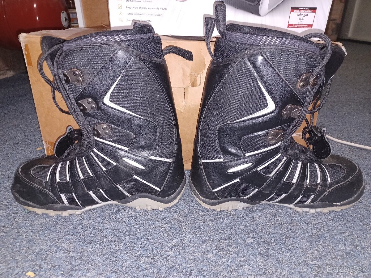 Predam snowboard boty 42 - 2