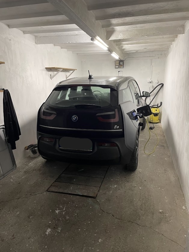 Predam garaz Vyhnianska (dlhodobo v najme) - 2