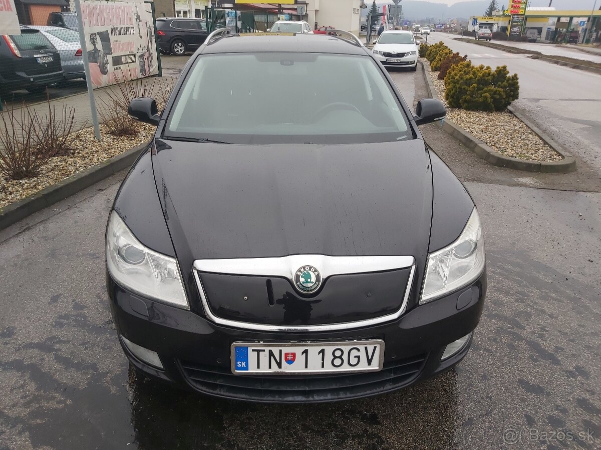 Škoda Octavia Combi 1.6 TDI CR DPF Elegance - 2