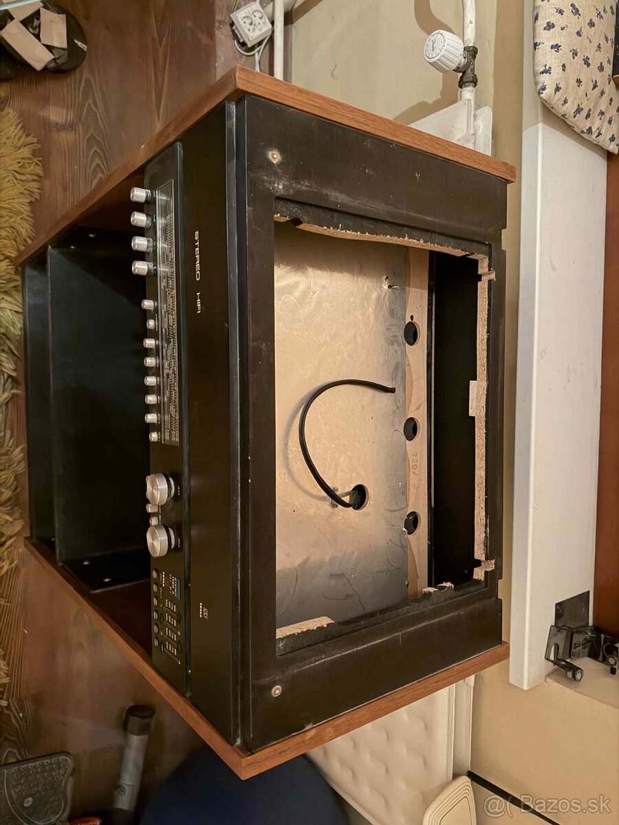 Stereo hifi zosilňovač s rádiom - 2