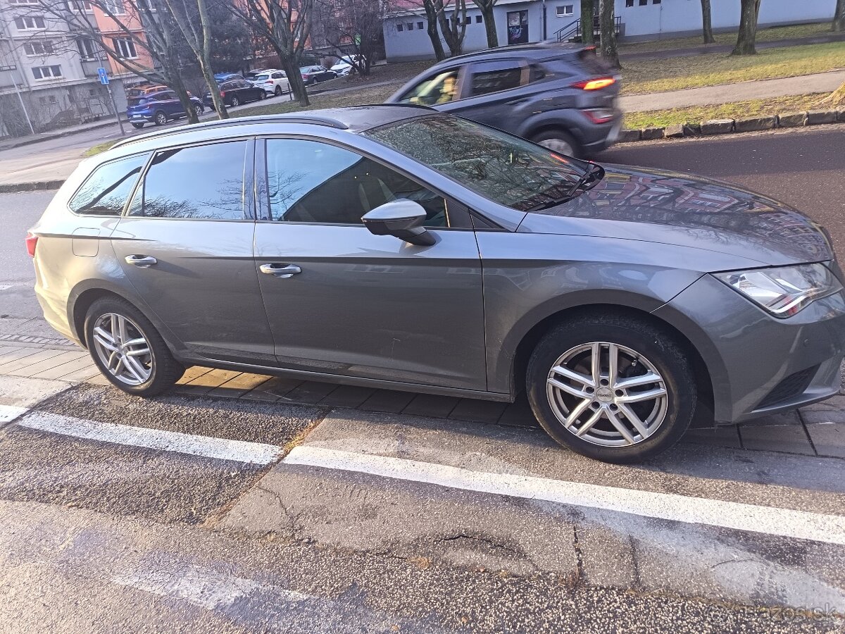 Seat leon 1.6 81 tdi - 2