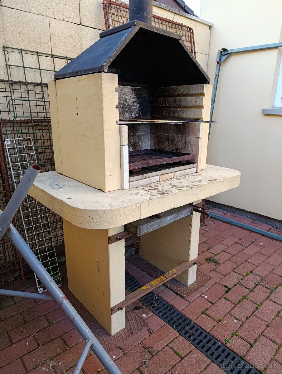 Predam zahradny gril - 2