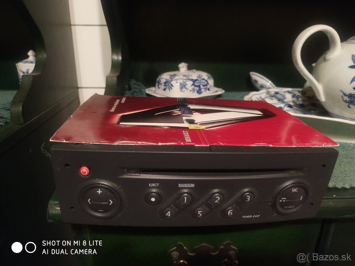 2ks autoradio Renault s CD a kazeta s kodom vid foto - 2