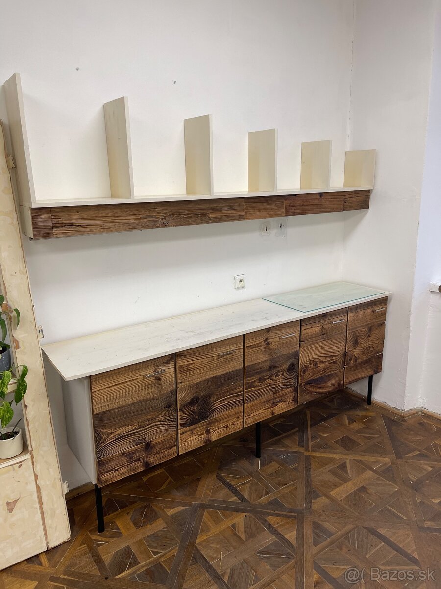 Kadernícky salón - pracovná linka - 2