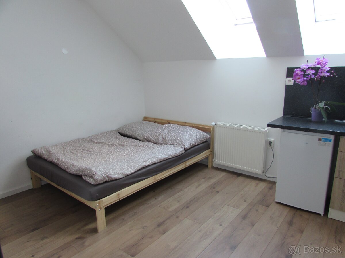 Prenájom - GARZONKA, Galvaniho ulica, Bratislava - Ružinov - 2