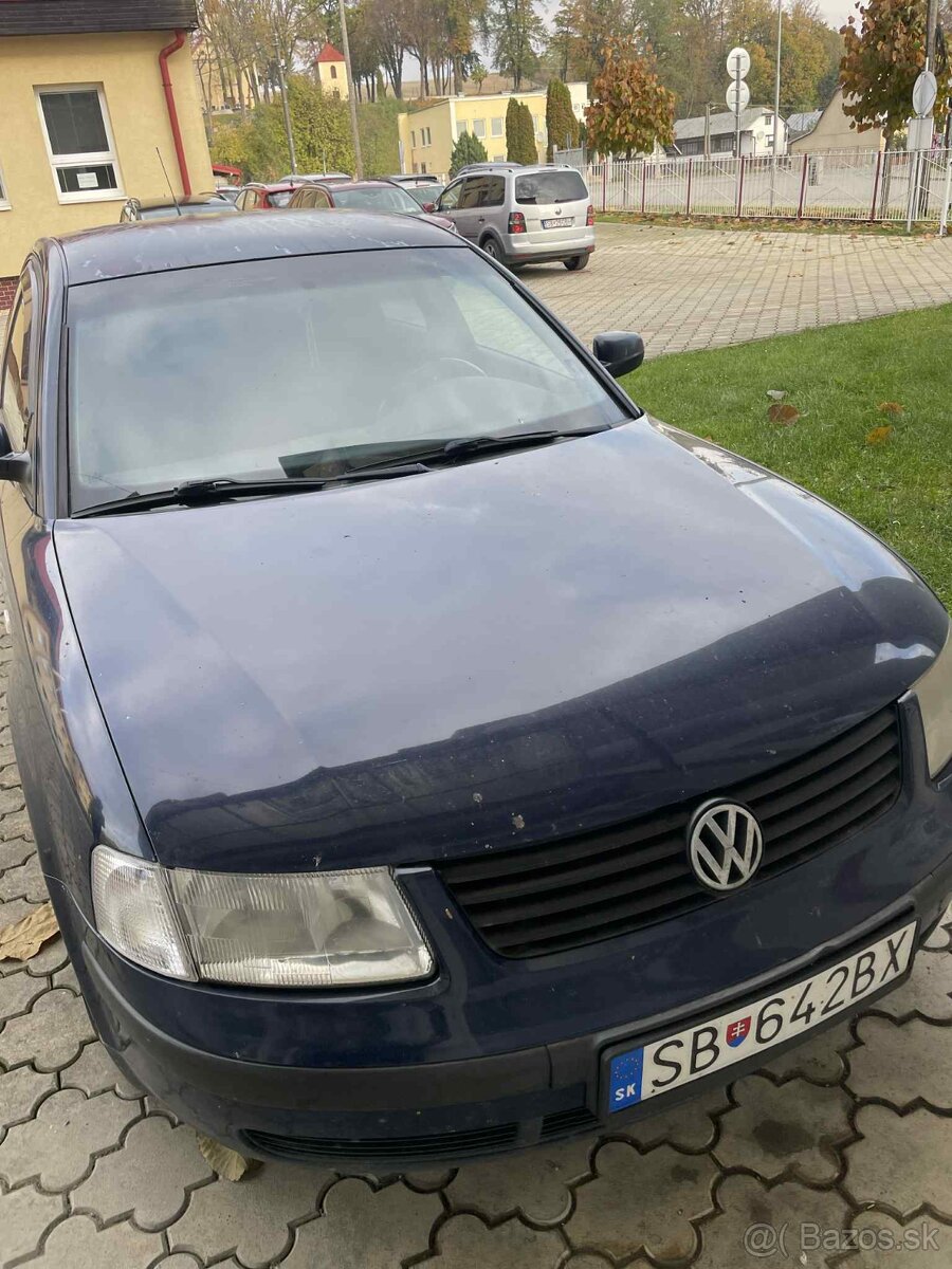 osobné motorové vozidlo - Wolkswagen Passat - 2