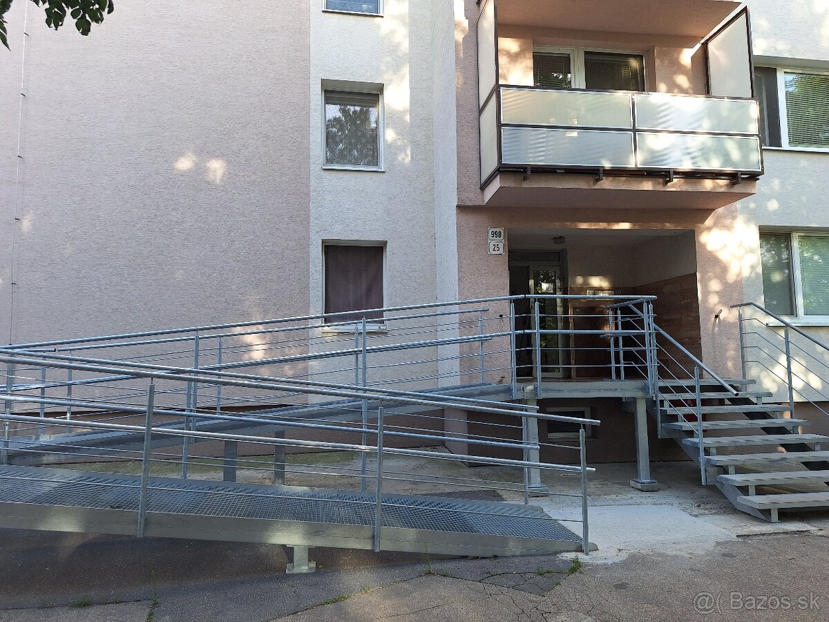 3- izbový bvt blízko centra v Šamoríne - 2