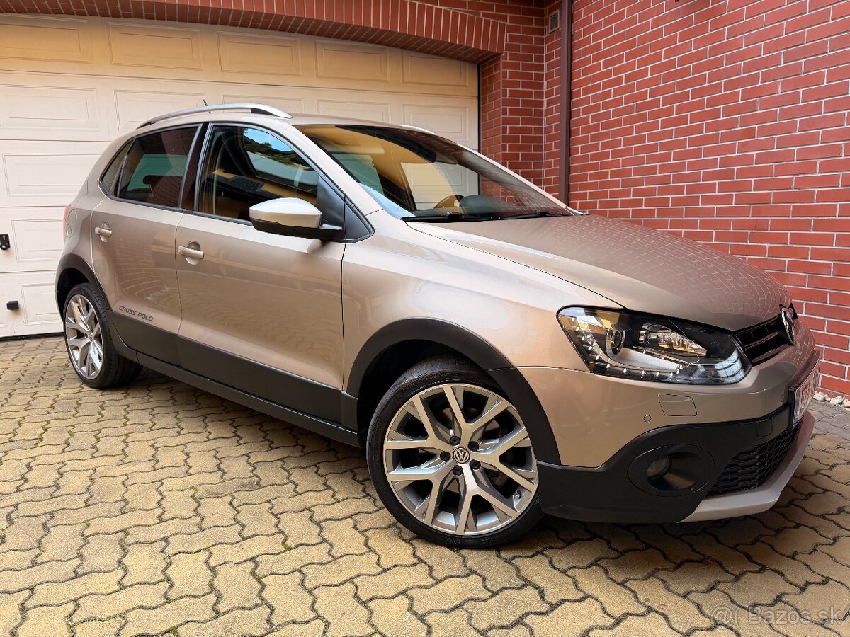 VW CROSSPOLO 1.2 TSI 81kW AUTOMAT - 2
