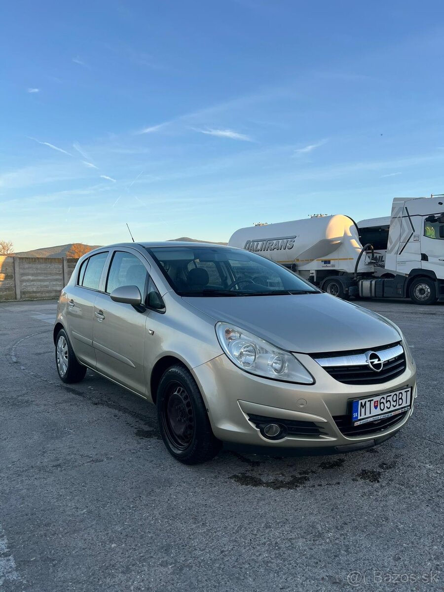 Predám Opel Corsa - 2