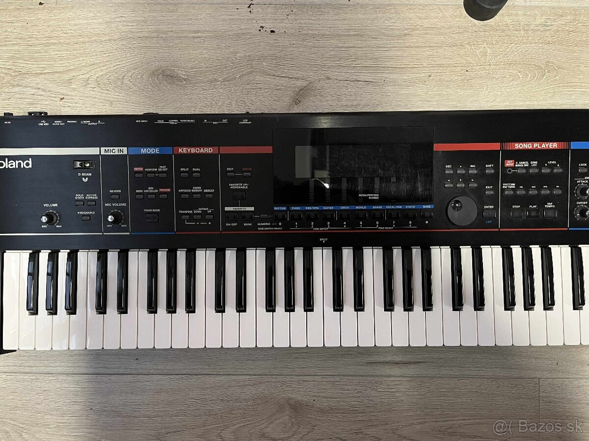 Roland juno Stage - 2