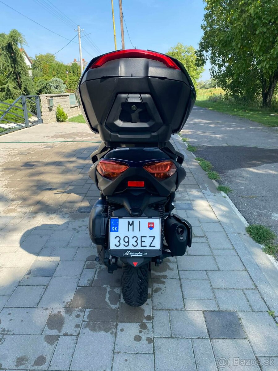 Yamaha X-MAX 300 - 2