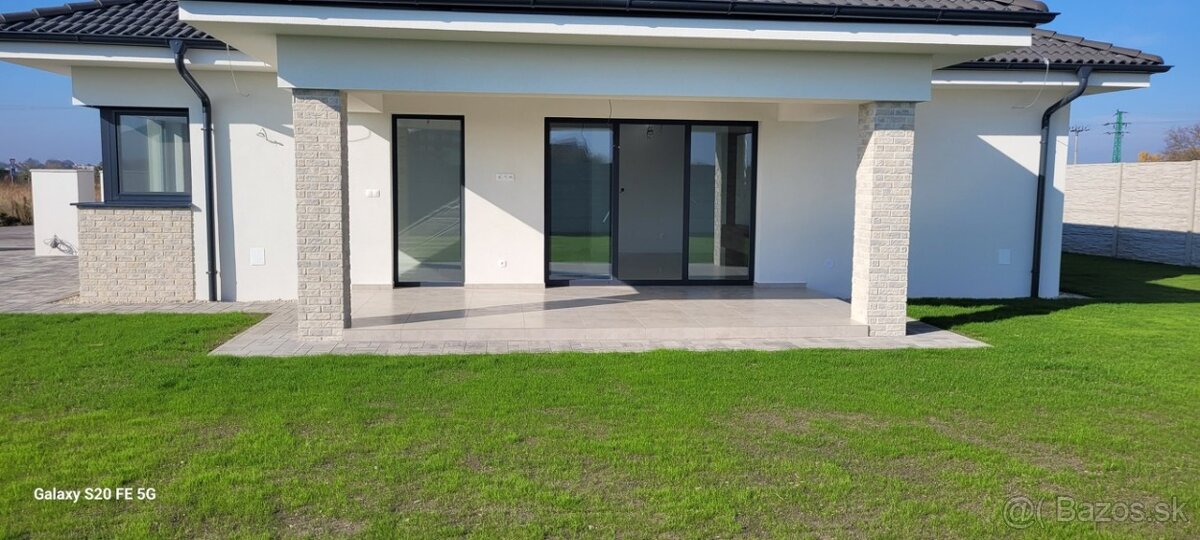 4 izbový rodinný dom 143 m2 pozemok 633 m2 Dunajská Streda - - 2