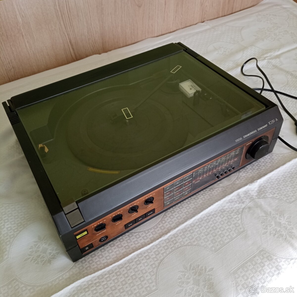 GRAMORÁDIO DOMINANT 1039 A - 2