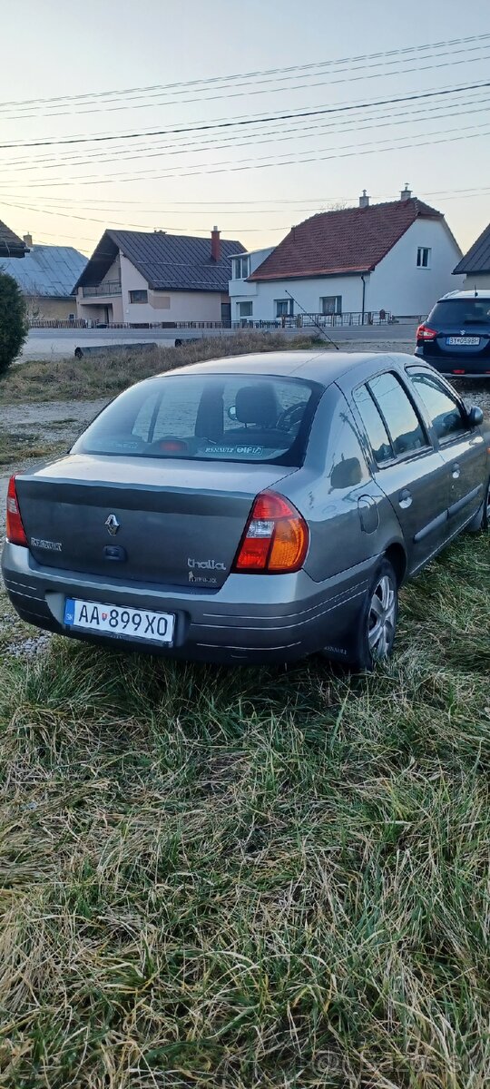 RENAULT THÁLIA 1.4 - 2