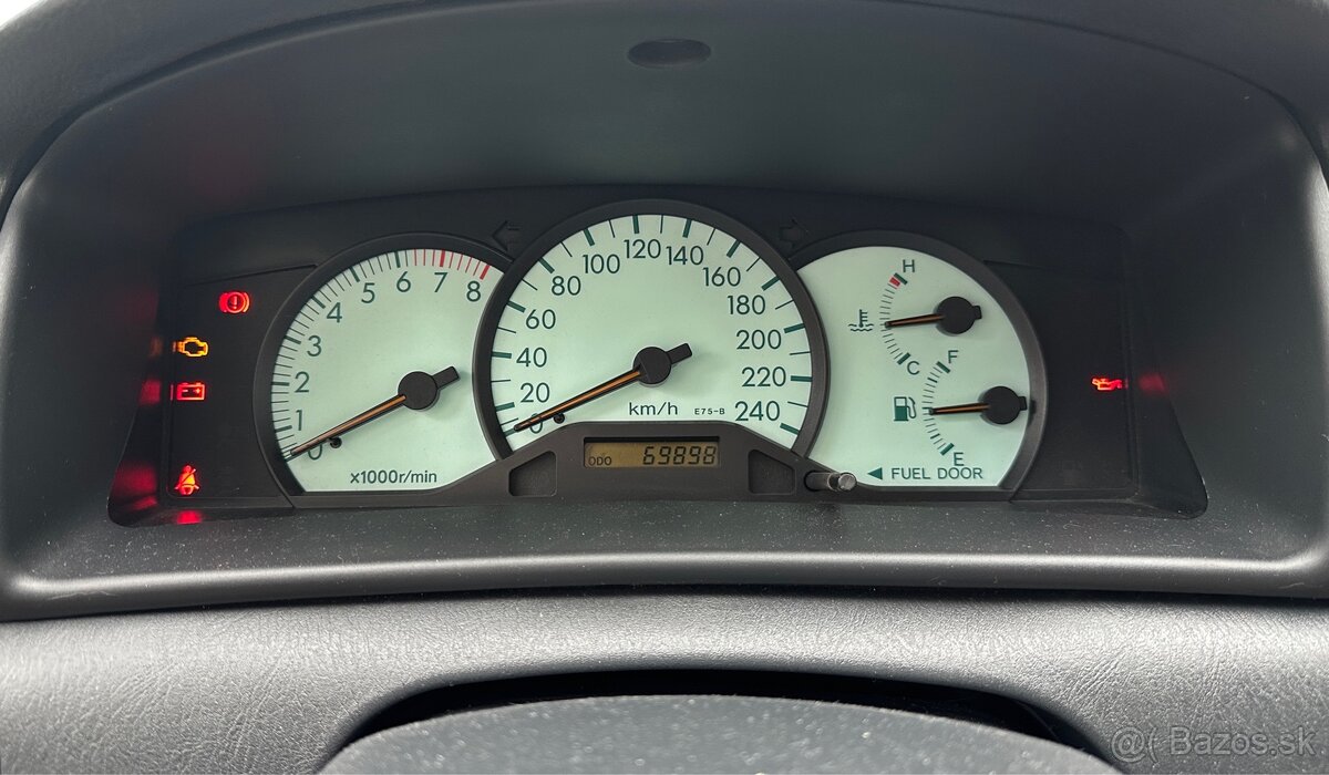 Budíky Toyota Corolla - 2