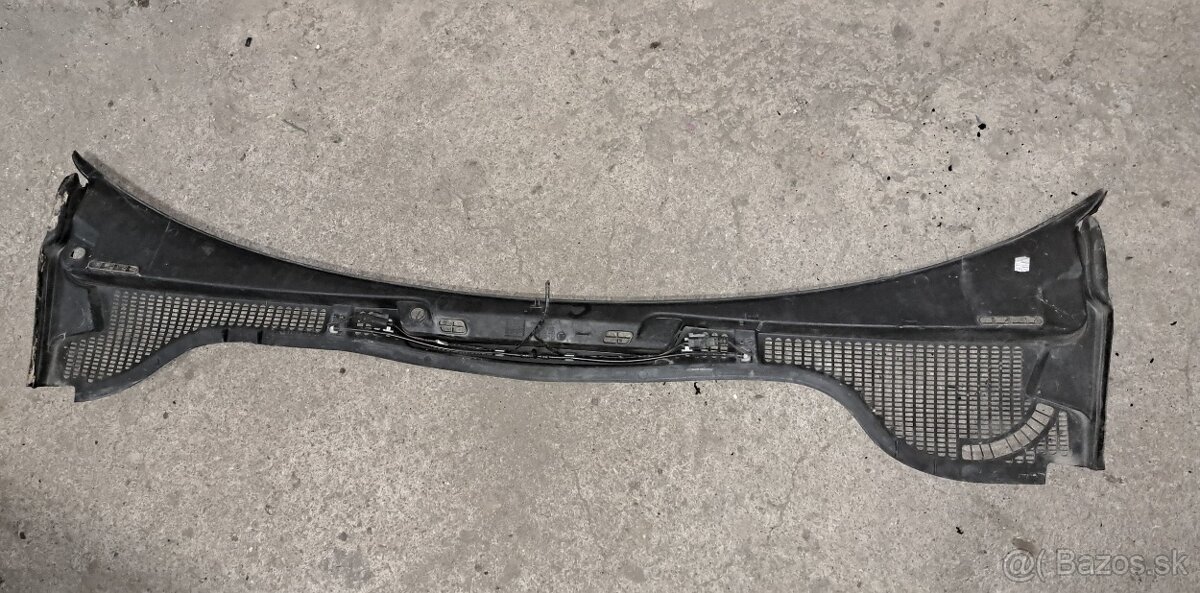 Predám torpedo čelného skla na Octavia2 - 2