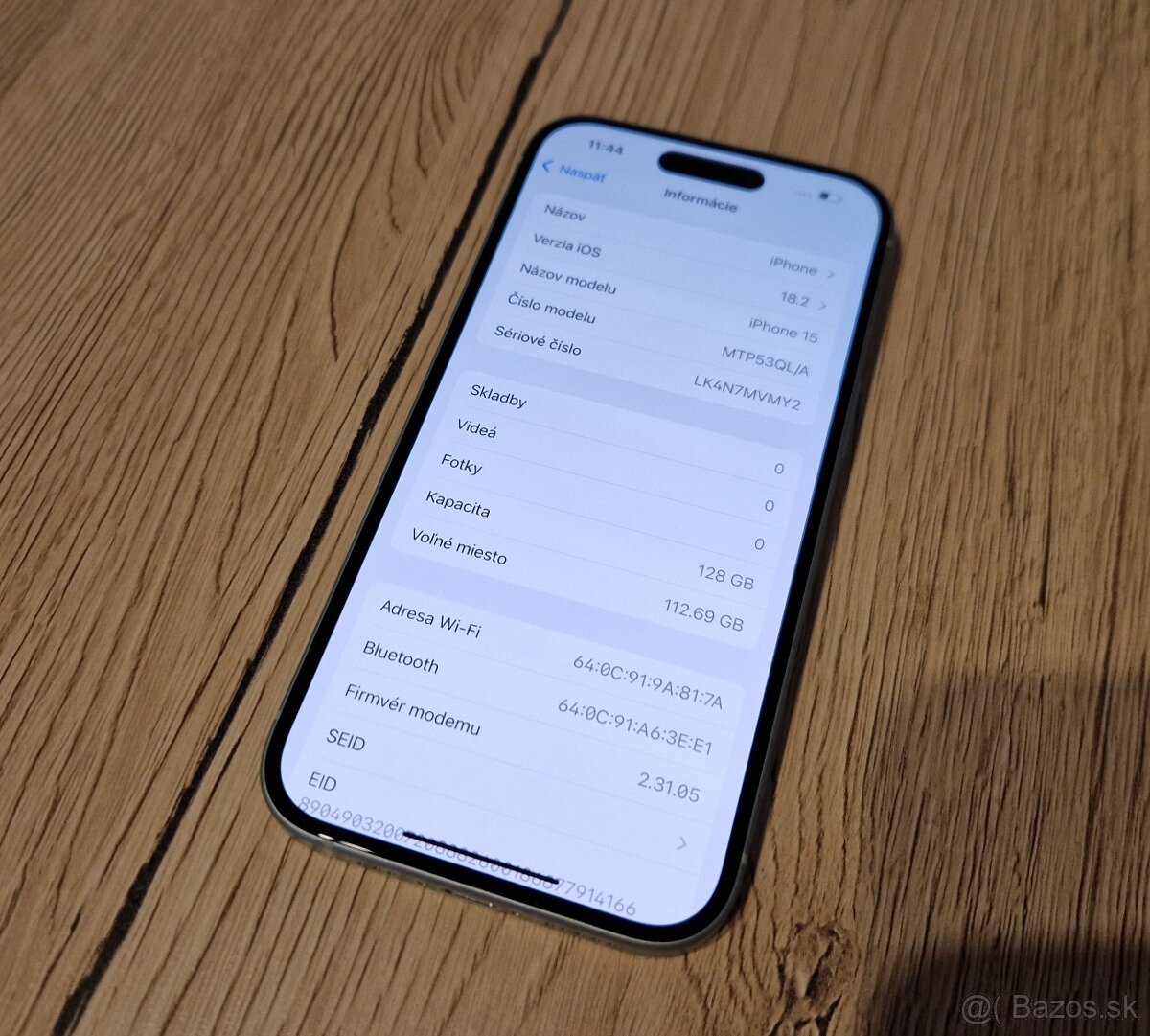 Apple iPhone 15 128gb zelený - 2
