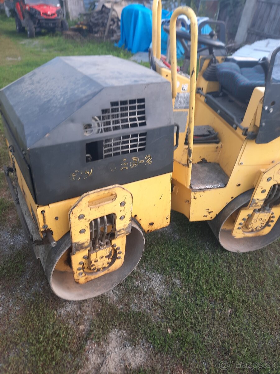 Valec bomag - 2