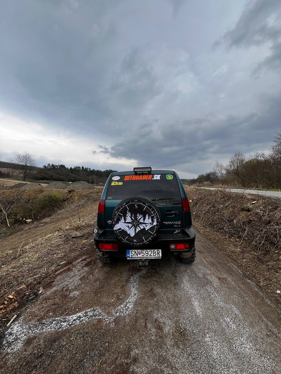 Nissan terrano 2 2.7td