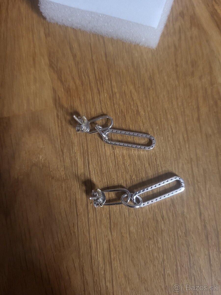 Strieborne nausnice - 2