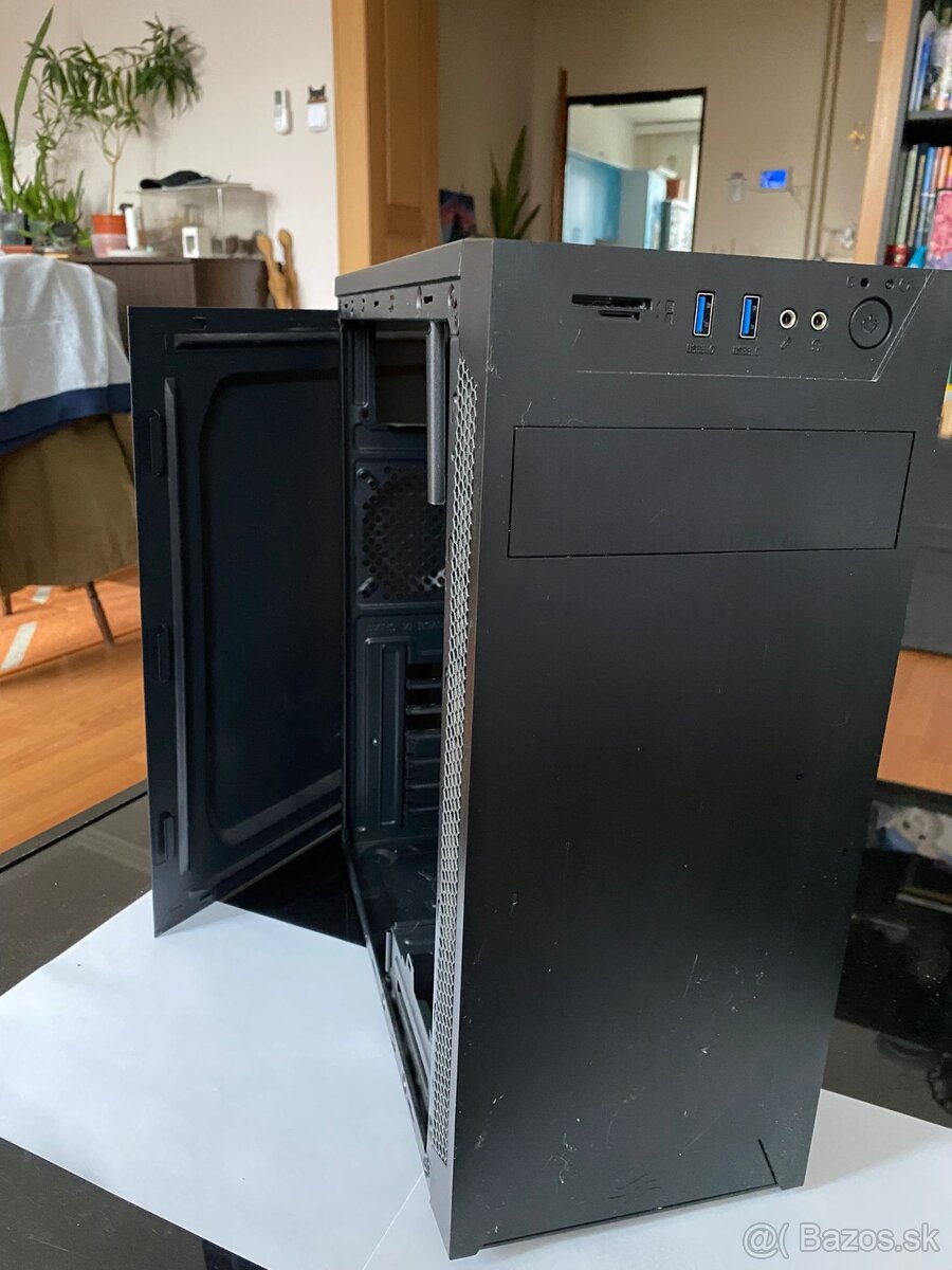 Pc skriňa - 2