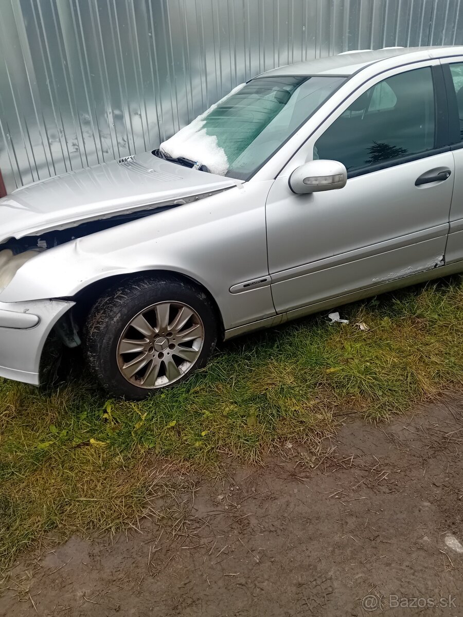 Predám mercedes - 2