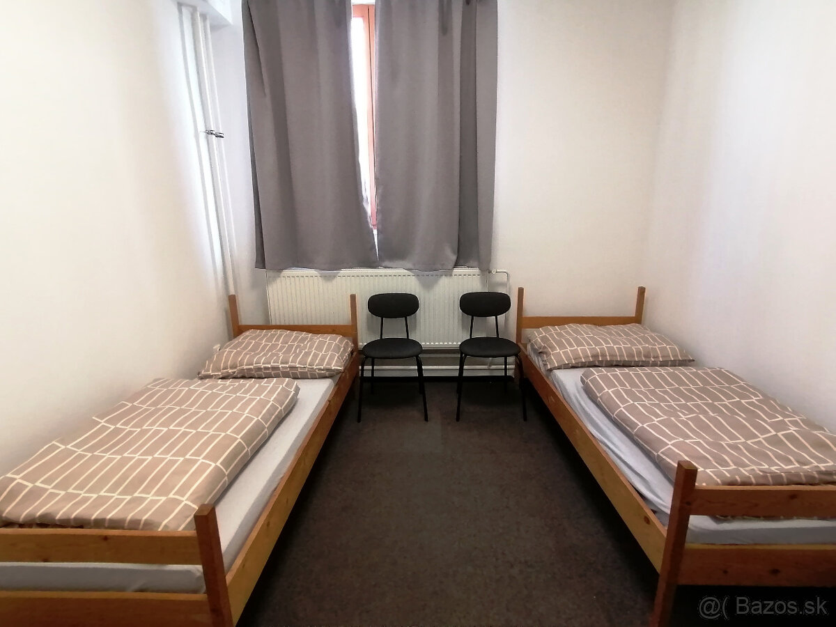 Krátkodobý prenájom-ubytovanie pre robotníkov BB - 2