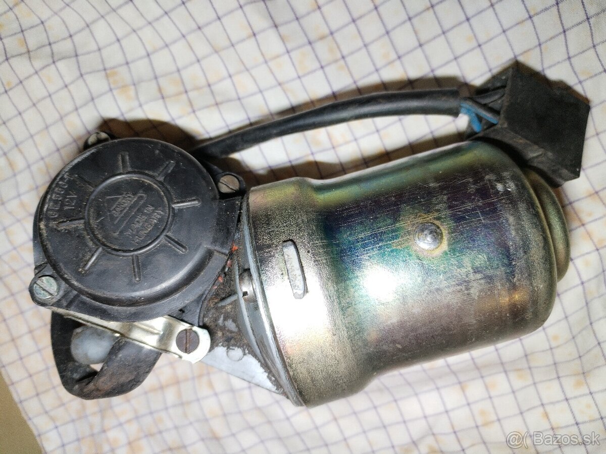 Motorčeky stieračov lada - 2