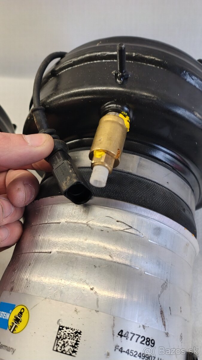 Porsche macan vzduchové pruženie - 2