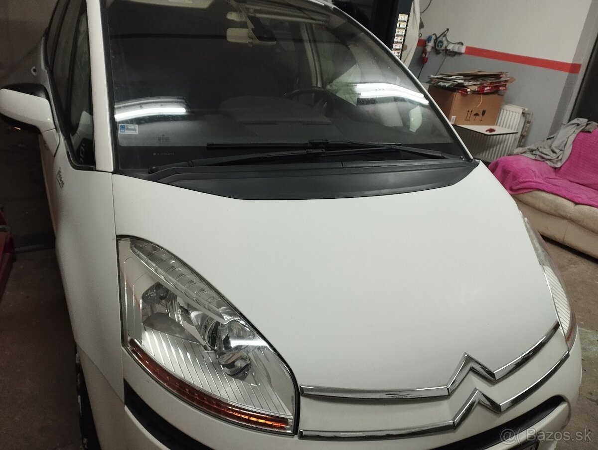 Citroen C4 na náhradné diely - 2