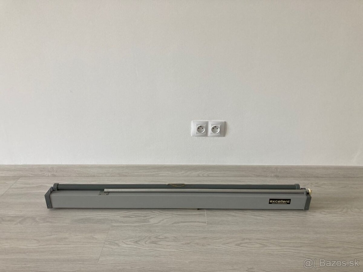 Plátno na premietanie - 2