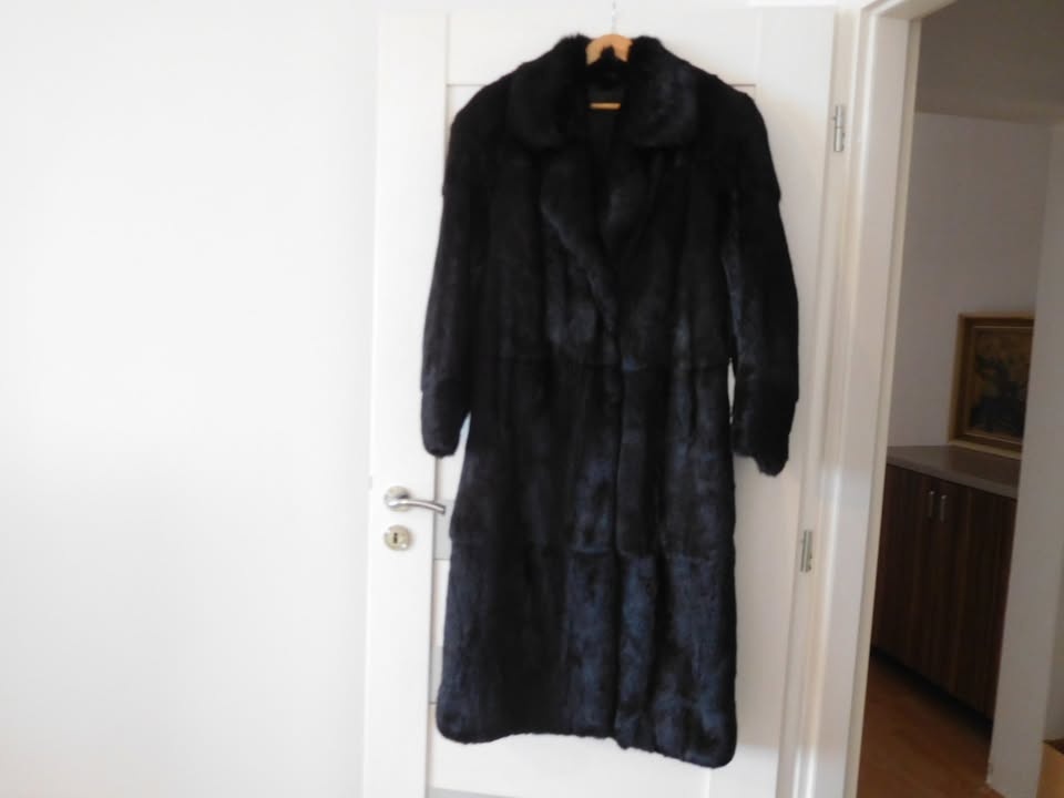 KARA kožuch zo zajaca 40/42 v, TOP TOP stav, - 2