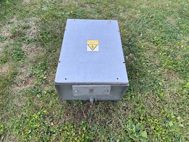 Skriňa oceľová, elektrický rozvádzač - 2