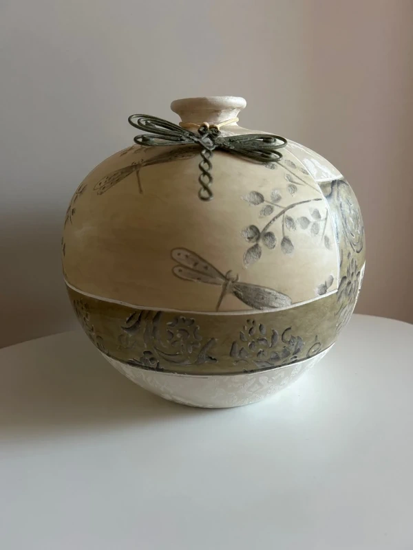 Guľatá keramická váza - 2