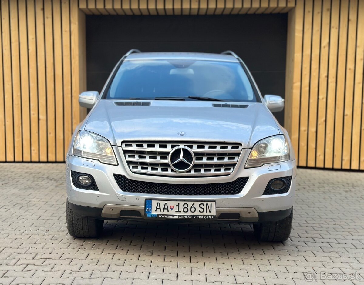 Mercedes-Benz M trieda 320 CDI - 2