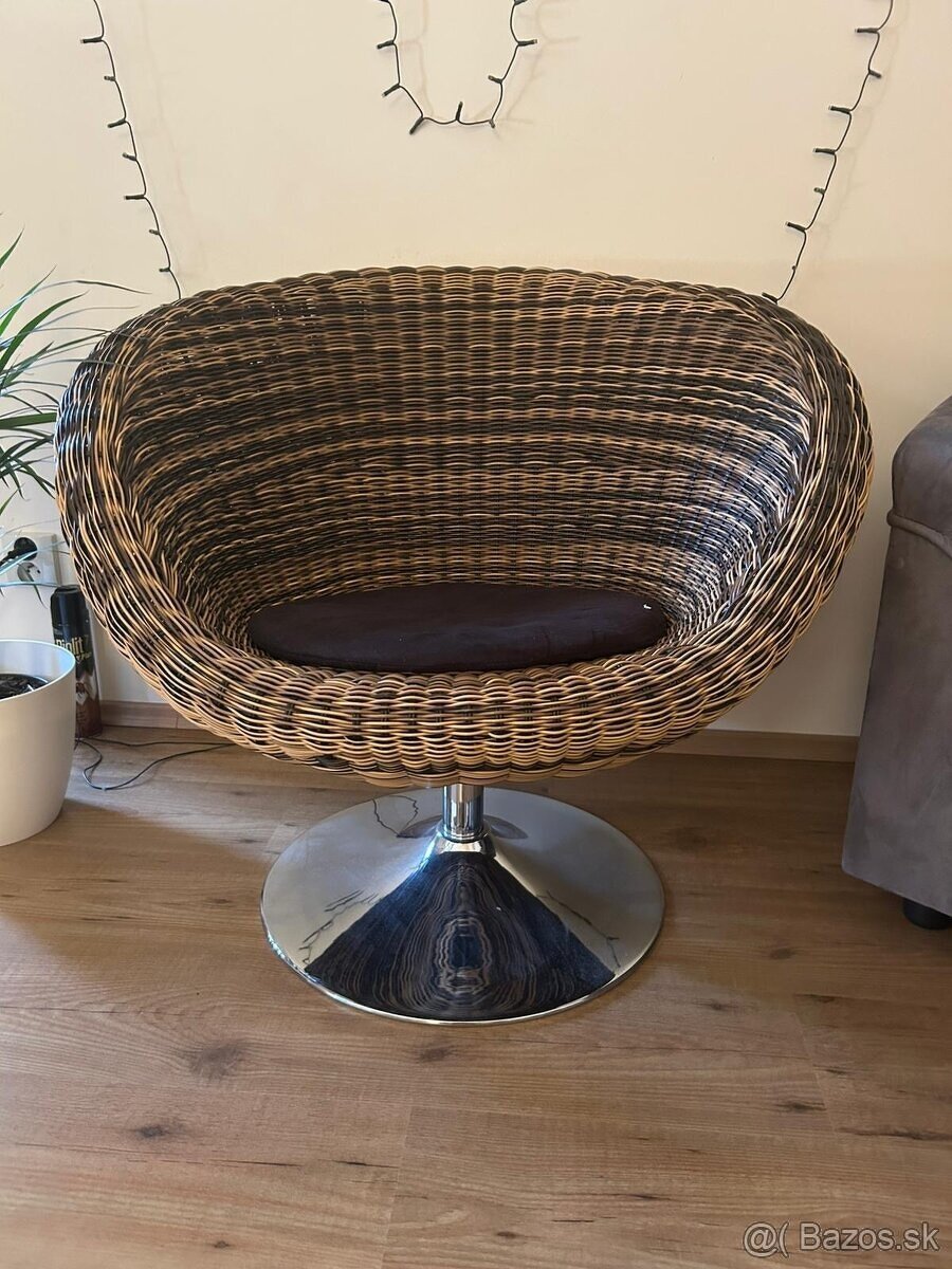 Ratanové otočné kreslo - 2