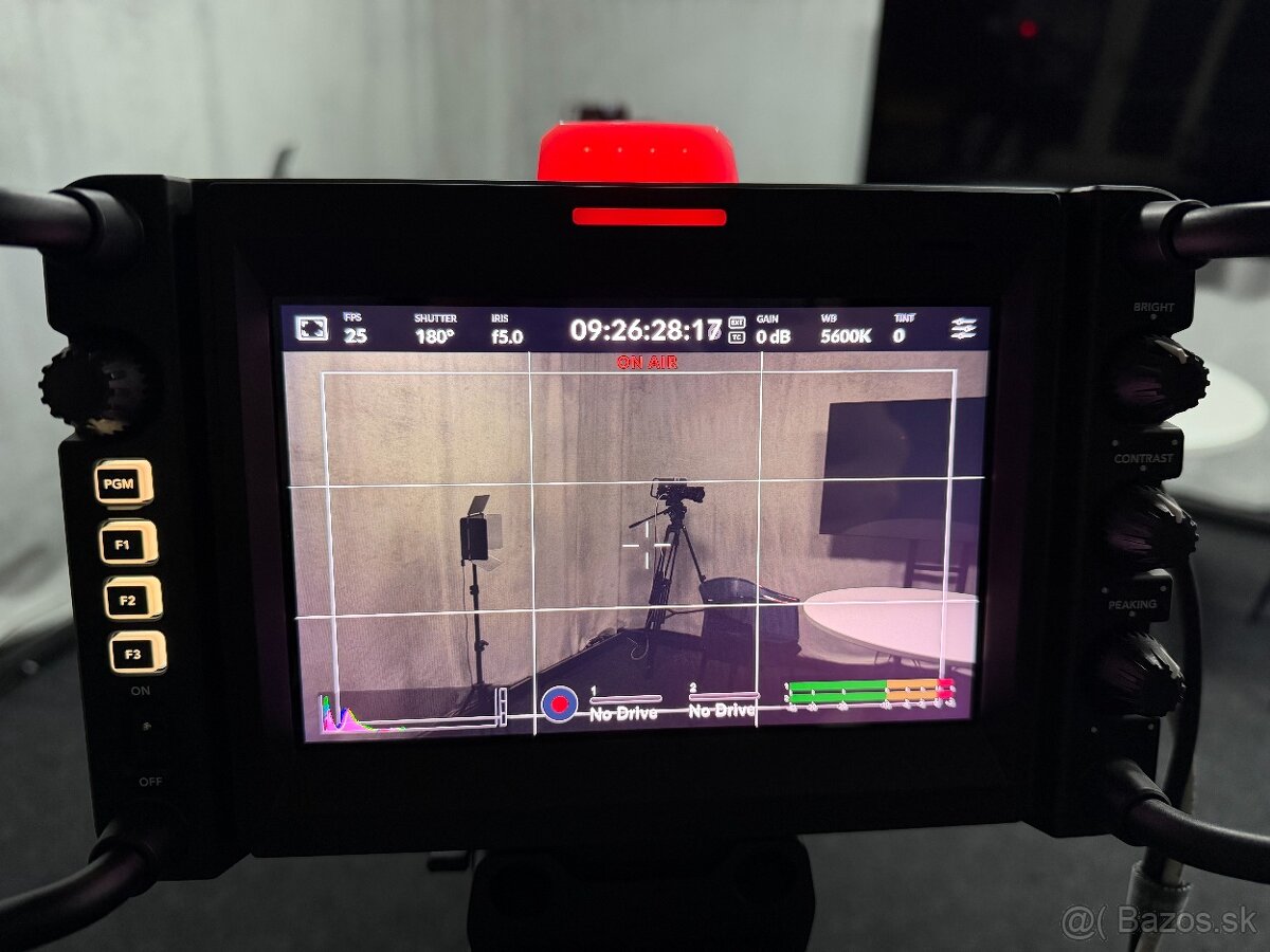 Blackmagic Studio Camera 4K G2 - 2